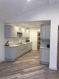 Select from the latest door styles, endless finish options and the true customization that sets inovae. An Innova Luca Gloss Dove Grey Kitchen Real Customer Kitchens Kitchen Cheshire By Diy Kitchens Houzz