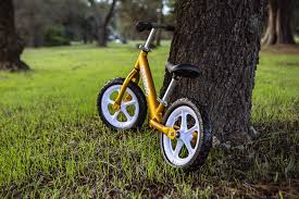 100 stück (mindestbestellmenge) lieferant kommunizieren. Cruzee Jungen Laufrad Lila 12 Amazon De Sport Freizeit