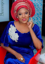 Nigerian Top Secret Toyin Aimakhu S Husband Begs Her For Forgiveness O African Fashion Women Husband Celebrity News