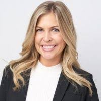 Anna Bergmann's Instagram, Twitter & Facebook