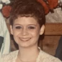 Tanya Earnest's Instagram, Twitter & Facebook