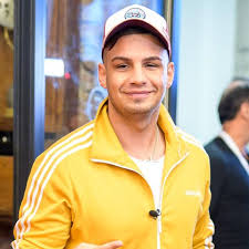 Der auftritt dsds 2020 | hasan berkan büyülü mit wolke 10 von mero. Pietro Lombardi Er Freut Sich Fur Bruder Mike Singer Gala De