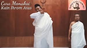 Ada 20 gudang lagu cara memakai kain ihram laki laki terbaru, klik salah satu untuk download lagu mudah dan cepat. Ada 5 Cara Memakai Kain Ihram Untuk Lelaki Saat Haji Dan Umroh Youtube
