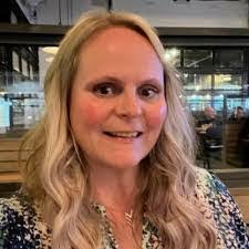 Tracy Spurgeon's Instagram, Twitter & Facebook