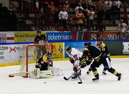 Upptäck lokala företag, sök efter vänner och familj samt kolla tomtgränser, historiska flygfoton, cykelvägar m.m. Sports Complex Scaniarinken Home Arena For Ssk Editorial Photography Image Of Game Sport 87312562