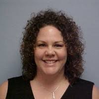 70+ perfiles de «Surlea»