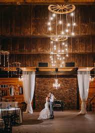 We have to run around for 12 hours a day or so, think on our feet, be fresh, creative and deliver amazing images. Guest Blog Wedding Photographer Videographer Leo Trevino Of Rad Red Creative Scott Kelby S Photoshop Insider