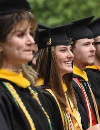 Sydney Hinkle's Instagram, Twitter & Facebook