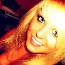 Anna Precht's Instagram, Twitter & Facebook