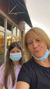 Rachel Torrance's Instagram, Twitter & Facebook