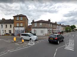 Second teen in 24 hours killed in london. Croydon Stabbing Murder Investigation After Teenager Knifed To Death On London Bus The Independent The Independent