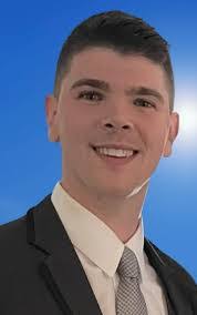 Devon Wolfe's Instagram, Twitter & Facebook