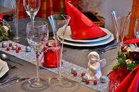 Una muy buena alternativa para decorar el comedor es introduciendo piezas o. Decoracion Para Navidad Ideas Originales Para Decorar Tu Comedor