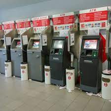 Commercial bank of ceylon plc. Public Bank Bank