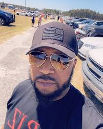 Leroy Burgess Jr (@leroyburgessjr) • Instagram photos and videos