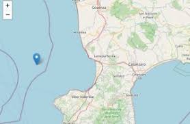 Molte le telefonate ai vigili del fuoco e alla polizia di stato dalla. Scossa Di Terremoto Di Magnitudo 2 9 Al Largo Della Calabria