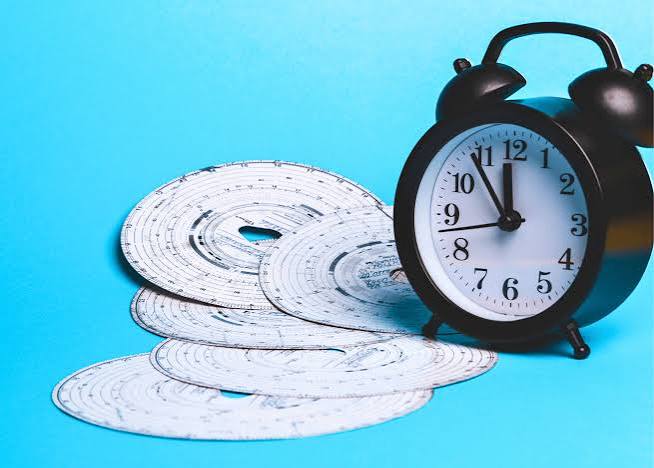 Common Time Tracking Mistakes In The Workplace and How To Avoid Them - HR Management App
