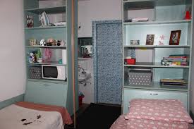 Cumpara acum, 100% sigur prin garantia de livrare. Incepe Un Nou An Universitar Ce CondiÅ£ii Au StudenÅ£ii CazaÅ£i In CÄƒminele Din Timisoara Targu Jiu Sau Iasi Galerie Foto