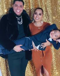 Gracias por ser unos fans tan chingones ya los extraño y mucho. Ella Es Daisy Anahy La Amorosa Pareja De Eduin Caz De Grupo Firme Experiencias Bandamax