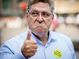 Henk krol ging twee keer de mist met een verjaardagsfelicitatie, maar rtl late night geeft hem de kans om revanche te nemen. Henk Krol Heeft Niet Voor 2 Ton Gefraudeerd Met Subsidiegeld