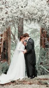 Pin By Yuting On Aesthetic Breaking Dawn Wedding Twilight Wedding Twilight Wedding Dresses