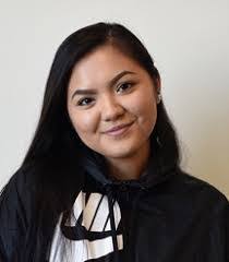 Ashley Rosner's Instagram, Twitter & Facebook