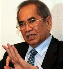 Wan junaidi tuanku jaafar average rating: Datuk Seri Dr Wan Junaidi Tuanku Jaafar Suara Insan