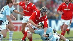 He had previously played for wales at under 18 and 21 levels, helping the 2005 wales u21 side to complete the grand slam. Alun Wyn Jones From Bonymaen Juniors To British And Irish Lions And World Record Holder Bbc Sport