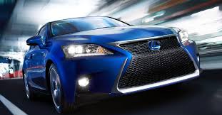 Interior features of the f sport are an f sport steering wheel, sports pedals, scuff plates, instrument panel and privacy glass. Lexus Ct 200h 2014 Strom Und Drang In Neuer Form Speed Heads