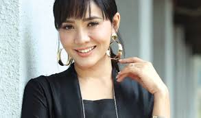 Siti elizad yang juga penyampai radio sinar fm berkongsi berita duka menerusi laman instagram, hari ini. Jika Suami Mahu Kahwin Lain Saya Benarkan Tapi Lepaskan Saya Dulu Siti Elizad Media Hiburan
