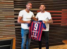 Los cuatro jugadores de fútbol que se parten y no conocías. Carlin Correa On Twitter Cerro Porteno Presento A Joaquin Larrivey Falg1080am