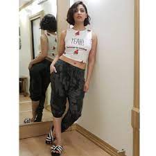 Yamigautam has a more youthful sister suriliegautam, who made her wide screen debut with the punjabi film power cut. Yami Gautam Instagram Pics Photogallery Page 11