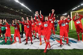Les herbiers ont créé la sensation ce mardi 16 février. Les Herbiers Psg La Foule A L Ouverture De La Billetterie De La Finale De La Coupe De France Le Journal Du Pays Yonnais