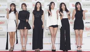 Apink The Kpop Girl Group Under Planaentertainment Is Preparing Their 2016 Comeback Pinkrevolution Wi Music Videos Fashion Outfits Latest Music Videos