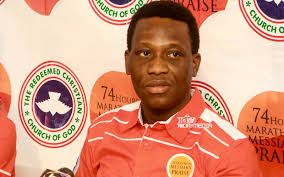 Pastor e.a adeboye and his wife through the. Rkjgei Wm4eqm