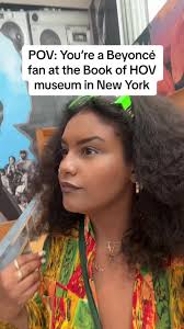 I wouldn’t know a thing, sorry to this man 🤷🏾‍♀️😂 #beyoncefanforever  #beyonce #beyoncechallenge #bookofhov #thebookofhov #jayz #beyonceconcert  #fyp #newyork #brooklyn #brooklynpubliclibrary @Brooklyn ...