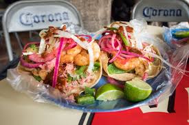 El rey del taco (the king of the taco) certainly pulls in tourists and locals alike. The Ultimate Mexico City Street Food Guide Irresistible Places To Eat