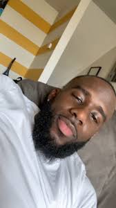 Ernest Montgomery (@e_da_black) • Instagram photos and videos