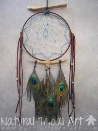 Jika menyukai attrape reve indien, kemungkinan anda juga akan menyukai ide ini. Attrape Reve Indien Paon Bois Et Pierres Capteur De Reve Dreamcatcher 22 Cm Attrape Reve Indien Attrape Reve Capteurs De Reves