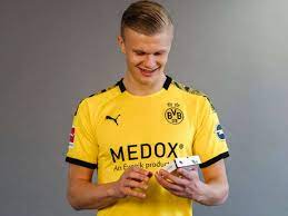 Dann bist du hier genau richtig. Bvb Trikot Dortmund Vs Fc Bayern Heute Mit Sponsor Medox Das Ist Der Grund Bvb 09