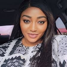 Trisha Amos's Instagram, Twitter & Facebook