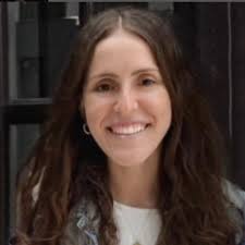 💫 It's the time of year when we spotlight our U-M IOE graduates! Our first  grad is Erin Benitez who will be working as a network planning analyst at  United Airlines. ✈️