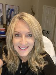 When the craving hits, the craving hits. 🍔💥 📸 (IG) jessicaclones