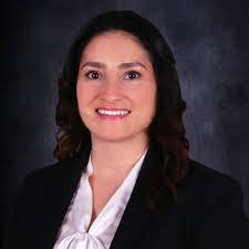 Mayra Salinas's Instagram, Twitter & Facebook