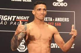 Новым чемпионом в легком весе ufc стал боец по прозвищу чарльз из бронкса. Submission King Charles Oliveira Set To Meet Beneil Dariush In October Jitsmagazine Com