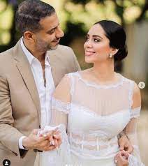 بسنت شوقي الممثلة المصرية، ديانتها وهل هي مسلمة أم مسيحية، زوجها وقصة حبها، أختها، قصة مشاركتها في برنامج أرض الخوف fear factor، أعمالها وبداية مسيرتها الفنية. Ù…Ù† Ø§Ù„Ø¨Ø¯Ø§ÙŠØ© Ø­ØªÙ‰ Ø­ÙÙ„ Ø§Ù„Ø²ÙØ§Ù Ø´Ø§Ù‡Ø¯ Ù‚ØµØ© Ø­Ø¨ Ø¨Ø³Ù†Øª Ø´ÙˆÙ‚ÙŠ ÙˆÙ…Ø­Ù…Ø¯ ÙØ±Ø§Ø¬ Ø§Ù„ÙˆÙØ¯