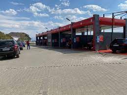 Suntem o companie tanara infiintata in anul 2012 dar care beneficiaza de profesionalismul unei echipe cu peste 10 ani de experienta in activitatea de intretinere auto. Self Service Firme Echipamente Profesionale Olx Ro