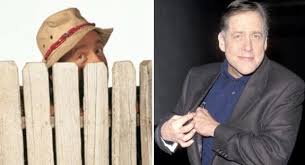 Earl hindman death quick facts: Earl Hindman Alchetron The Free Social Encyclopedia