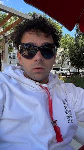 Replying to @dan person yea me