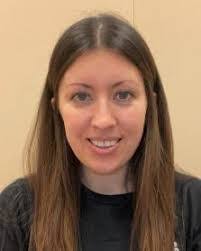 Lisa Pesce's Instagram, Twitter & Facebook